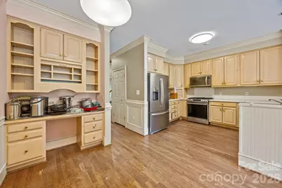 1709 Dilworth Road W #C, Charlotte, NC 28203 - Photo 12