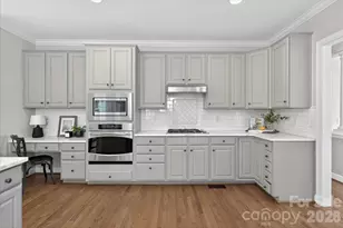 8700 Edgewater Ct, Waxhaw, NC 28173 - Photo 14