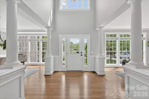 8700 Edgewater Ct, Waxhaw, NC 28173 - Photo 2