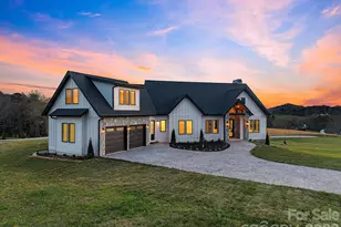 133 Golden Pasture Dr, Fletcher, NC 28732 - Photo 2