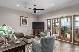 31 Wonderland Ridge Ln, Fairview, NC 28730 - Photo 34