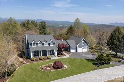 102 Brookhollow Drive, Flat Rock, NC 28731 - Photo 2