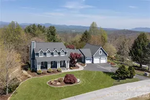 102 Brook Hollow Dr, Flat Rock, NC 28731 - Photo 2