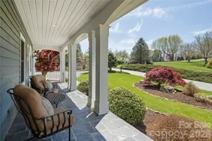 102 Brook Hollow Dr, Flat Rock, NC 28731 - Photo 4