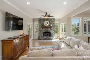 102 Brook Hollow Dr, Flat Rock, NC 28731 - Photo 8