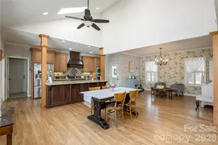 102 Brook Hollow Dr, Flat Rock, NC 28731 - Photo 12