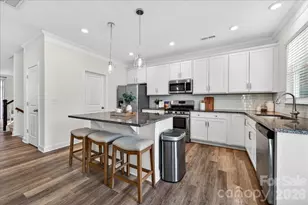 10436 Glenmere Crk Cir, Charlotte, NC 28262 - Photo 22