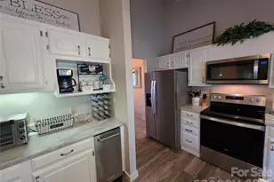 283 Tinequa Dr, Brevard, NC 28712 - Photo 16