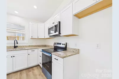 154 Duke Street, Granite Falls, NC 28630 - Photo 8