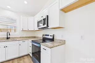 154 Duke St, Granite Falls, NC 28630 - Photo 8