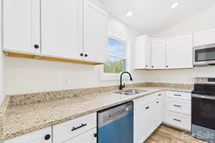 154 Duke St, Granite Falls, NC 28630 - Photo 10