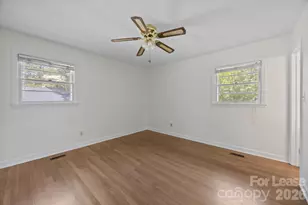 1502 Cloverdale Ln, Gastonia, NC 28052 - Photo 14