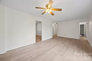 1502 Cloverdale Ln, Gastonia, NC 28052 - Photo 8