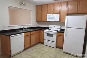 113 Steam Engine Dr, Mooresville, NC 28115 - Photo 4