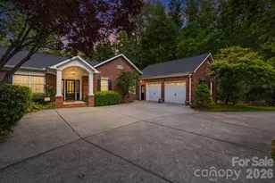 625 St Andrews Rd, Statesville, NC 28625 - Photo 2