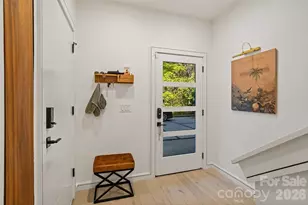 2716 N Davidson St, Charlotte, NC 28205 - Photo 4