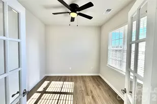 1542 Swallow Tail Dr, Belmont, NC 28012 - Photo 4