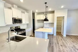 1542 Swallow Tail Dr, Belmont, NC 28012 - Photo 10