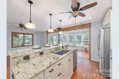 55 Round Top Road, Waynesville, NC 28785 - Photo 8