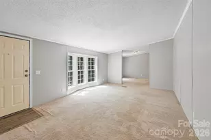 98 Fork Ridge Ln, Hendersonville, NC 28792 - Photo 4