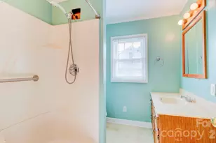 2403 W C St, Kannapolis, NC 28081 - Photo 28