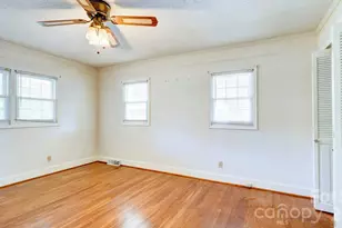 2403 W C St, Kannapolis, NC 28081 - Photo 32