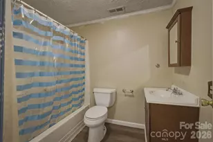 2566 Andrews Cir, Lenoir, NC 28645 - Photo 28