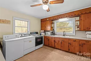 151 Bent Twig Dr, Statesville, NC 28677 - Photo 14