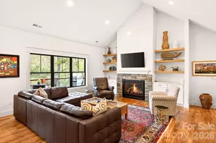 77 Village Pointe Ln, Asheville, NC 28803 - Photo 4