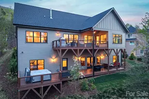 77 Village Pointe Ln, Asheville, NC 28803 - Photo 2