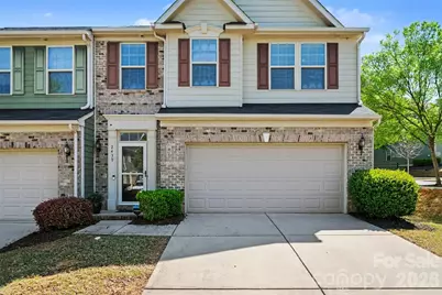 2459 Alyssa Lane, Charlotte, NC 28208 - Photo 2