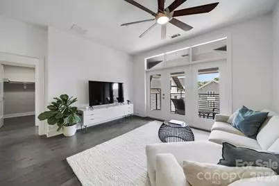 2401 Euclid Avenue #301, Charlotte, NC 28203 - Photo 6