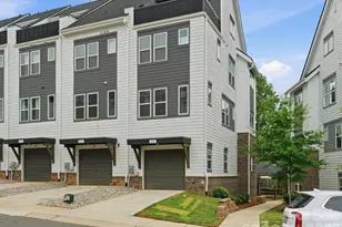 606 W End Dr, Charlotte, NC 28208 - Photo 2