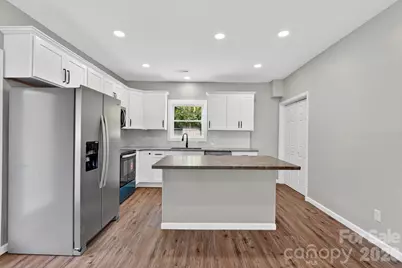 344 Mayflower Avenue, Cramerton, NC 28032 - Photo 10