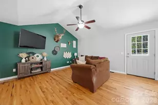 5175 Landing View Dr, Granite Falls, NC 28630 - Photo 6