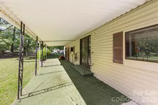 5208 Hickory Grove Rd, Mount Holly, NC 28120 - Photo 6
