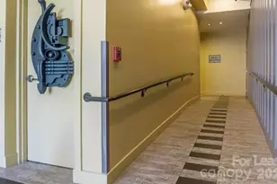 2125 Southend Dr, Charlotte, NC 28203 - Photo 4