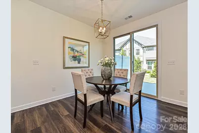 9238 Glenburn Lane, Charlotte, NC 28278 - Photo 10