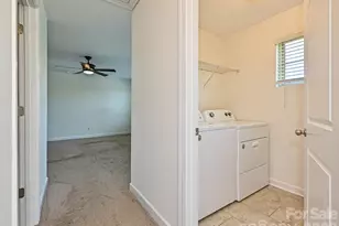 9238 Glenburn Ln, Charlotte, NC 28278 - Photo 26
