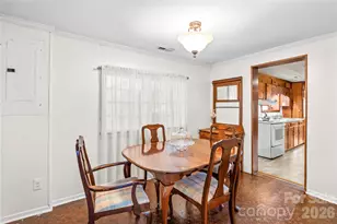 155 Parkertown Rd, Mooresville, NC 28115 - Photo 8