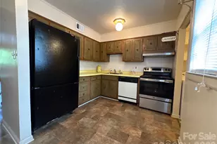 115 Eastcliff Dr SE, Concord, NC 28025 - Photo 10