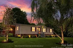 232 Summertree Dr, Troutman, NC 28166 - Photo 2