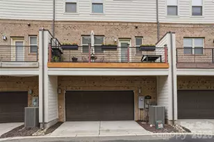 18017 Nolita Ln, Charlotte, NC 28204 - Photo 34