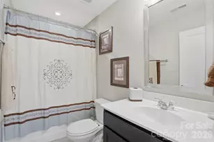 18017 Nolita Ln, Charlotte, NC 28204 - Photo 22