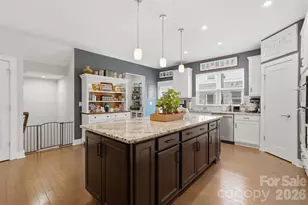 18017 Nolita Ln, Charlotte, NC 28204 - Photo 12