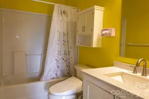 100 Bend View Dr, Marshall, NC 28753 - Photo 24