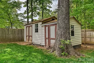 2924 Firewood Dr, Matthews, NC 28105 - Photo 34