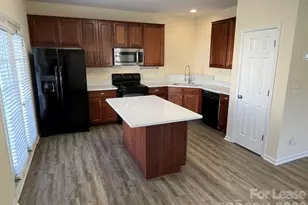 12120 Stratfield Pl Cir, Pineville, NC 28134 - Photo 10