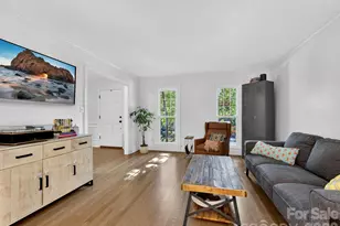 1036 Gateshead Ln, Matthews, NC 28105 - Photo 6