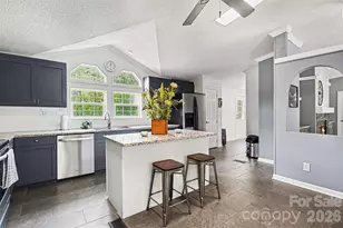 8836 Summerhill Dr, Waxhaw, NC 28173 - Photo 12